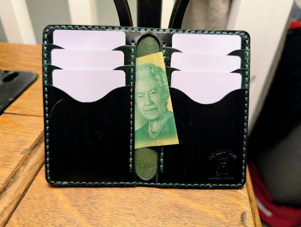 The Frontman - 8 Pocket Vertical Wallet